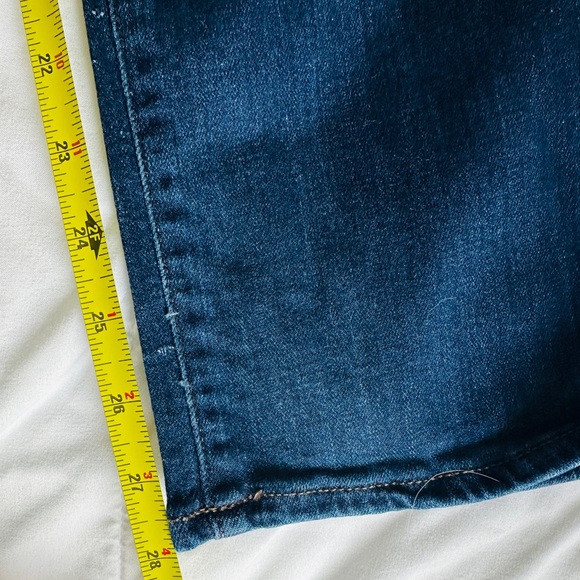 Universal Thread High Rise Straight - Picture 2 of 9